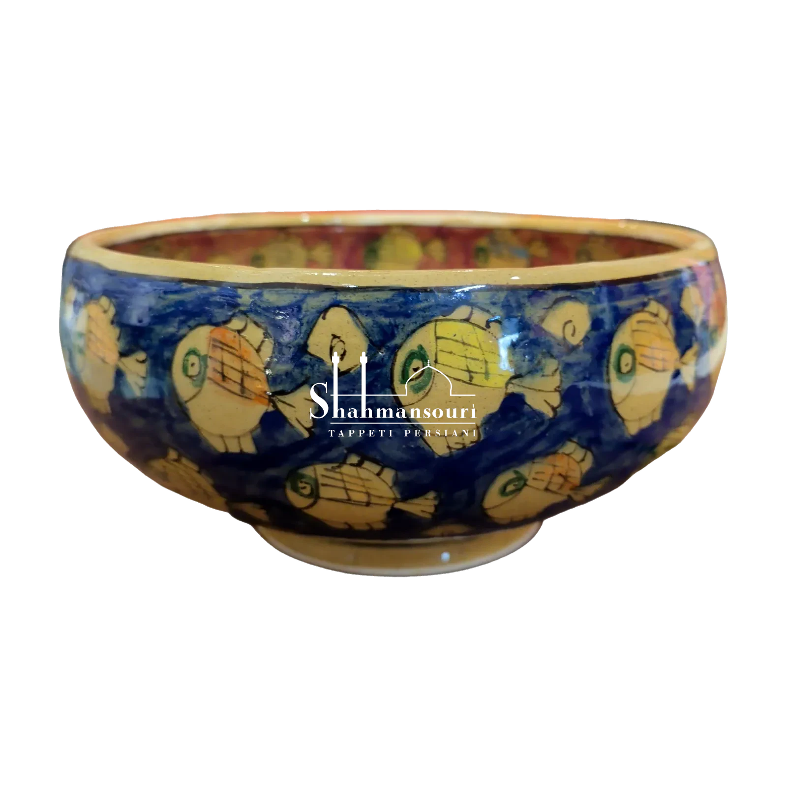 Coppa in maiolica con pesci stilizzati tondeggianti, fondo rosa interno, blu esterno, bordo e piccolo piede color crema. - dettaglio 2