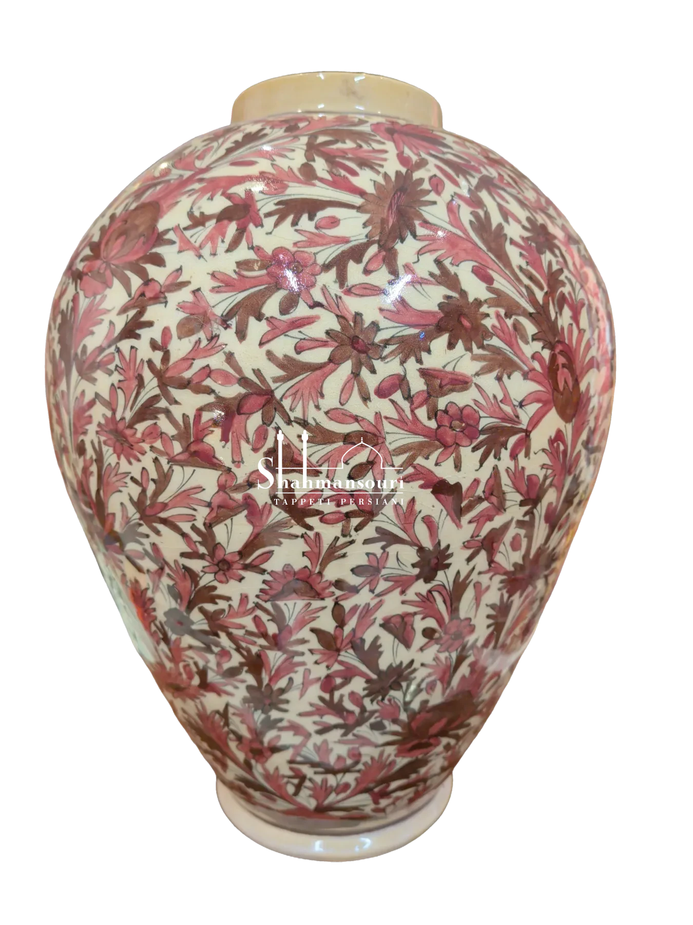 Vaso in maiolica dal corpo arrotondato, con fiori e foglie rosa e bruni su fondo color crema, collo corto e piede circolare.